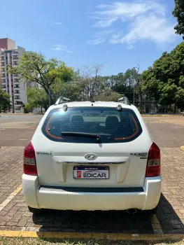 TUCSON 2.0 MPFI GLS 16V 143cv 2WD