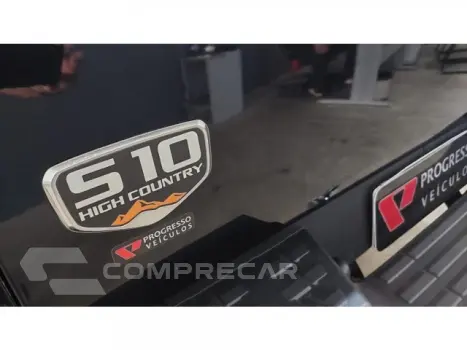 S10 - 2.8 16V TURBO HIGH COUNTRY CD 4X4 AUTOMÁTICO