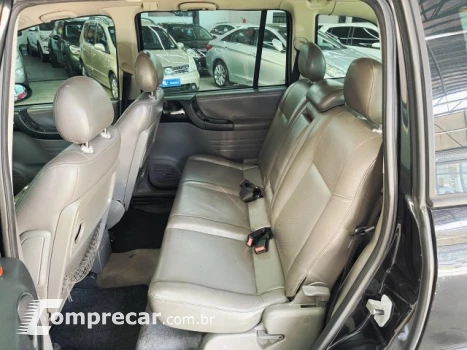 ZAFIRA - 2.0 MPFI ELITE 8V 4P AUTOMÁTICO