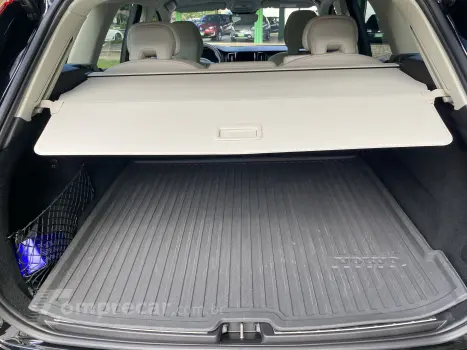 XC60 2.0 T8 Recharge Ultimate AWD Geartronic