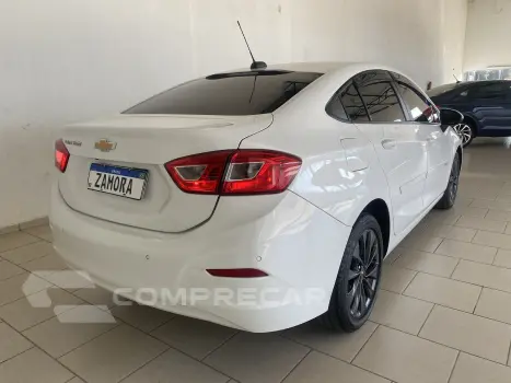 CRUZE 1.4 LT