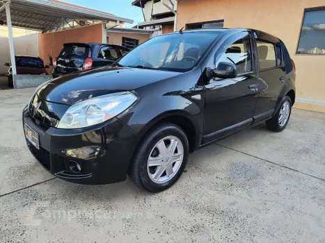 Renault SANDERO 1.6 Expression 8V 4 portas