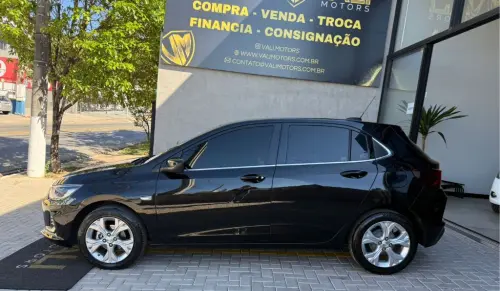 ONIX HATCH PREM. 1.0 12V TB Flex 5p Aut.
