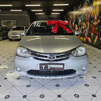 ETIOS PLATINUM SEDAN 1.5 FLEX MANUAL