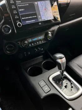 HILUX 2.8 D-4d Turbo CD SRX 4X4