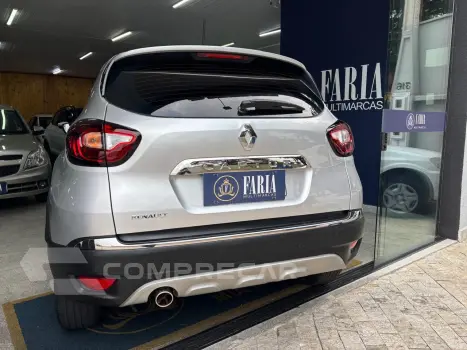 CAPTUR Intense 2.0 16V Flex 5p Aut.