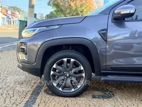 STRADA 1.0 Turbo 200 Ultra CD