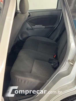 Fiesta Sed. Personnalité 1.0 8V 4p