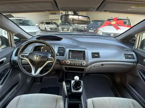 Civic Sed. LXL/LXL SE 1.8 Flex 16V Mec.