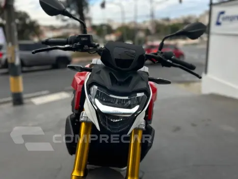 G 310 R