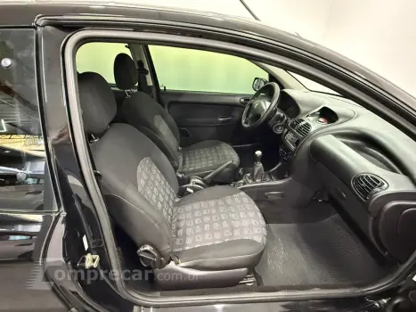 206 Presence 1.4/ 1.4 Flex 8V 3p