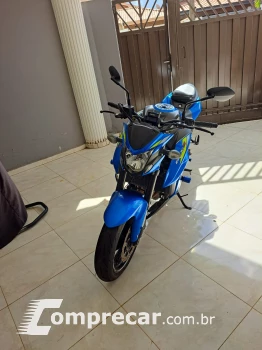 GSX S 750 AZ