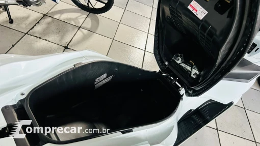 PCX 160C