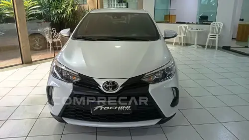 Yaris Hatch 1.5 16V 4P FLEX XS MULTIDRIVE AUTOMÁTICO CVT
