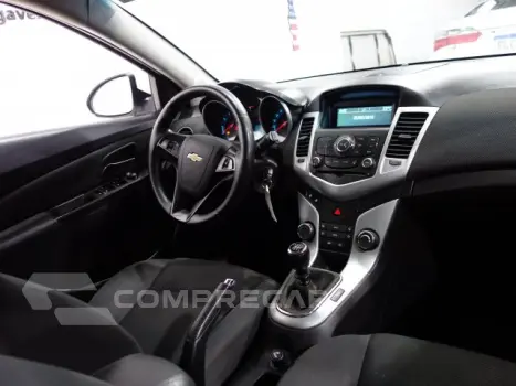 CRUZE HATCH - 1.8 LT SPORT6 16V 4P MANUAL