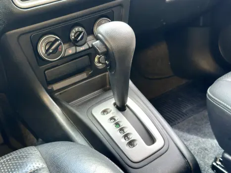 PAJERO TR4 2.0 4X2 16V 140CV FLEX 4P AUTOMÁTICO