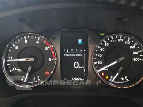 HILUX 2.8 D-4D TURBO DIESEL CD SRX 4X4 AUTOMÁTICO