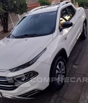 Fiat TORO 2.0 16V Turbo Volcano 4WD AT9 4 portas