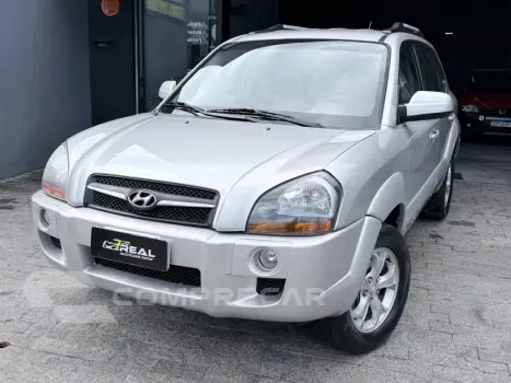 Hyundai TUCSON 2.0 MPFI GLS 16V 143CV 2WD GASOLINA 4P AUTOMÁTICO 4 portas