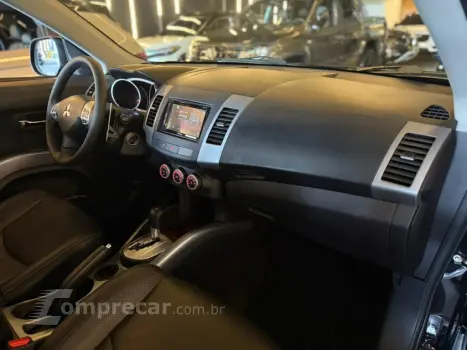 OUTLANDER 2.0 16V GASOLINA 4P AUTOMÁTICO