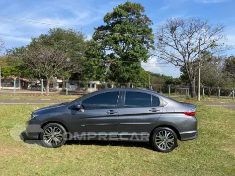 CITY 1.5 LX Sedan 16V