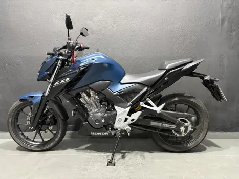 CB 300 F TWISTER ABS