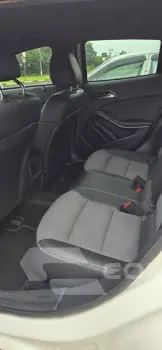 GLA 200 1.6 CGI Style 16V Turbo