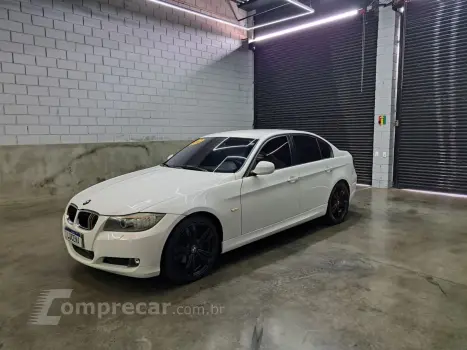 BMW 318I 2.0 Sedan 16V Gasolina 4P Automático 4 portas