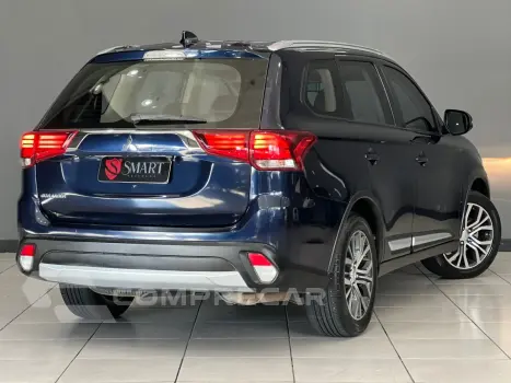 OUTLANDER 2.0 COMFORT 16V GASOLINA 4P AUTOMÁTICO