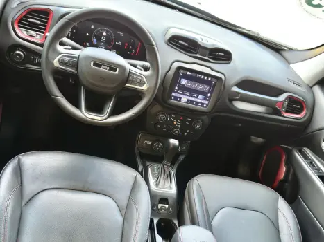 RENEGADE 1.3 T270 TURBO FLEX TRAILHAWK 4X4 AT9