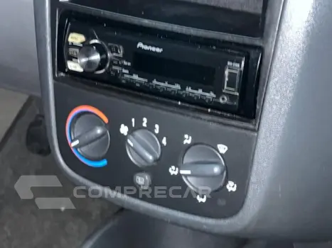 CORSA SEDAN - 1.0 MPFI MAXX SEDAN 8V 4P MANUAL