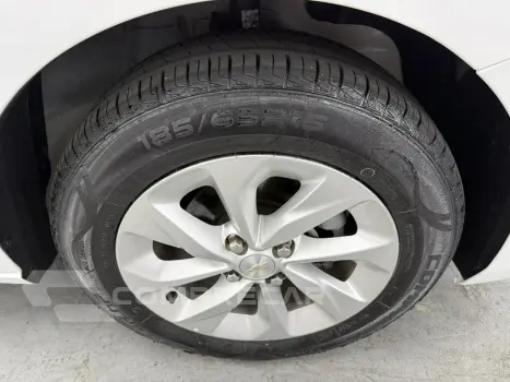 ONIX HATCH LT 1.0 12V Flex 5p Mec.