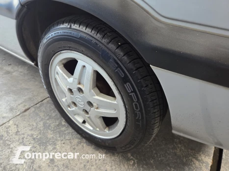 ZAFIRA 2.0 MPFI ELITE 8V FLEX 4P AUTOMÁTICO