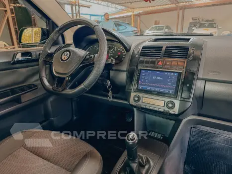 POLO SEDAN 1.6 MI Comfortline 8V