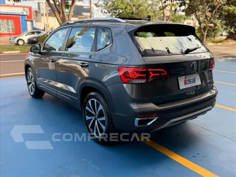 TAOS 1.4 250 TSI TOTAL FLEX HIGHLINE AUTOMÁTICO