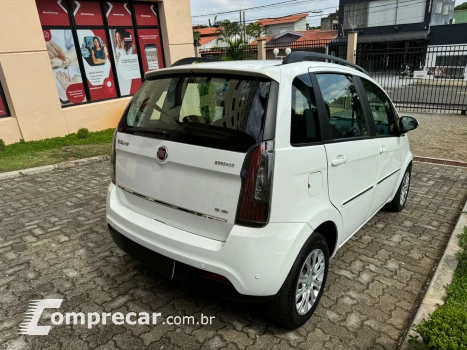 Fiat IDEA 1.6 MPI Essence 16V 4 portas