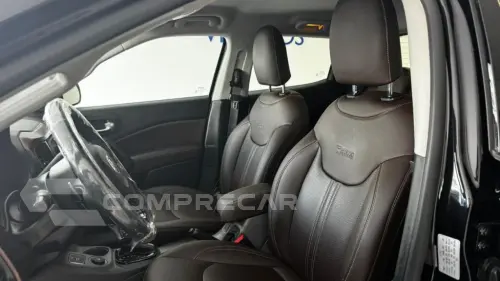 Toro Volcano 2.4 16V Flex Aut.