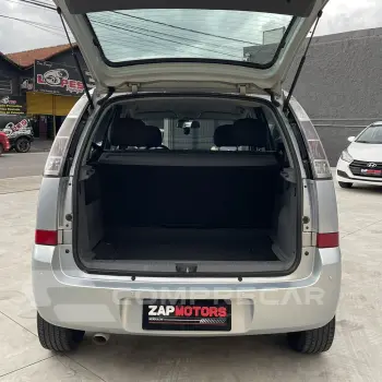 Meriva Joy 1.4 MPFI Econoflex