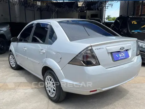 FIESTA 1.6 MPI Class Sedan 8V