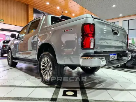 S10 HIGH COUNTRY DD4A CABINE DUPLA
