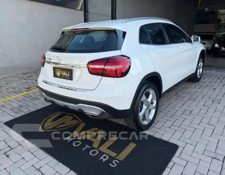 GLA 200 Advance 1.6/1.6 TB 16V Flex Aut.