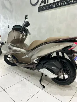PCX DLX ABS