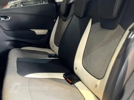 CAPTUR - 1.6 16V SCE INTENSE X-TRONIC