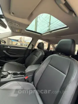 JETTA Comfort. 250 TSI 1.4 Flex 16v Aut.