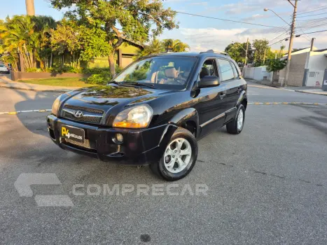 Hyundai Tucson 4 portas
