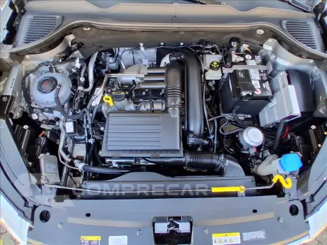 TAOS 1.4 250 TSI TOTAL FLEX HIGHLINE AUTOMÁTICO