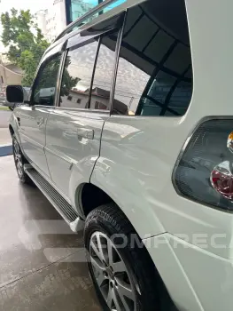 Pajero TR4 2.0/ 2.0 Flex 16V 4x4 Aut.