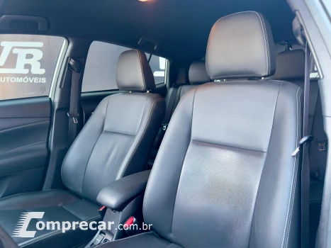 YARIS 1.5 16V XS Connect