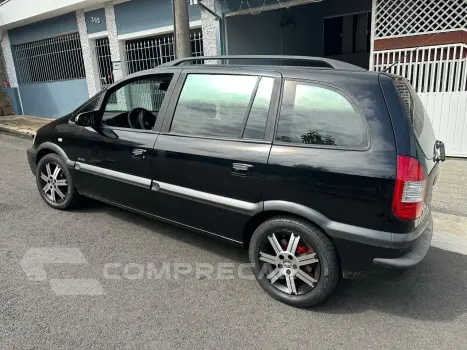 Zafira 2.0 4P ELITE FLEX 7 LUGARES AUTOMÁTICO