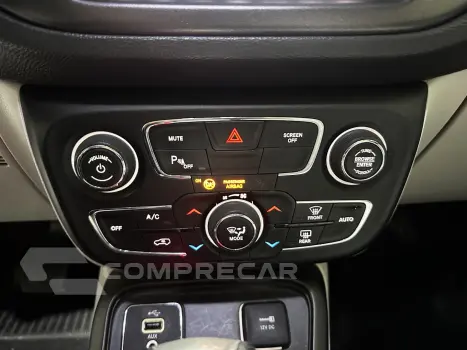 COMPASS 2.0 16V FLEX LONGITUDE AUTOMÁTICO